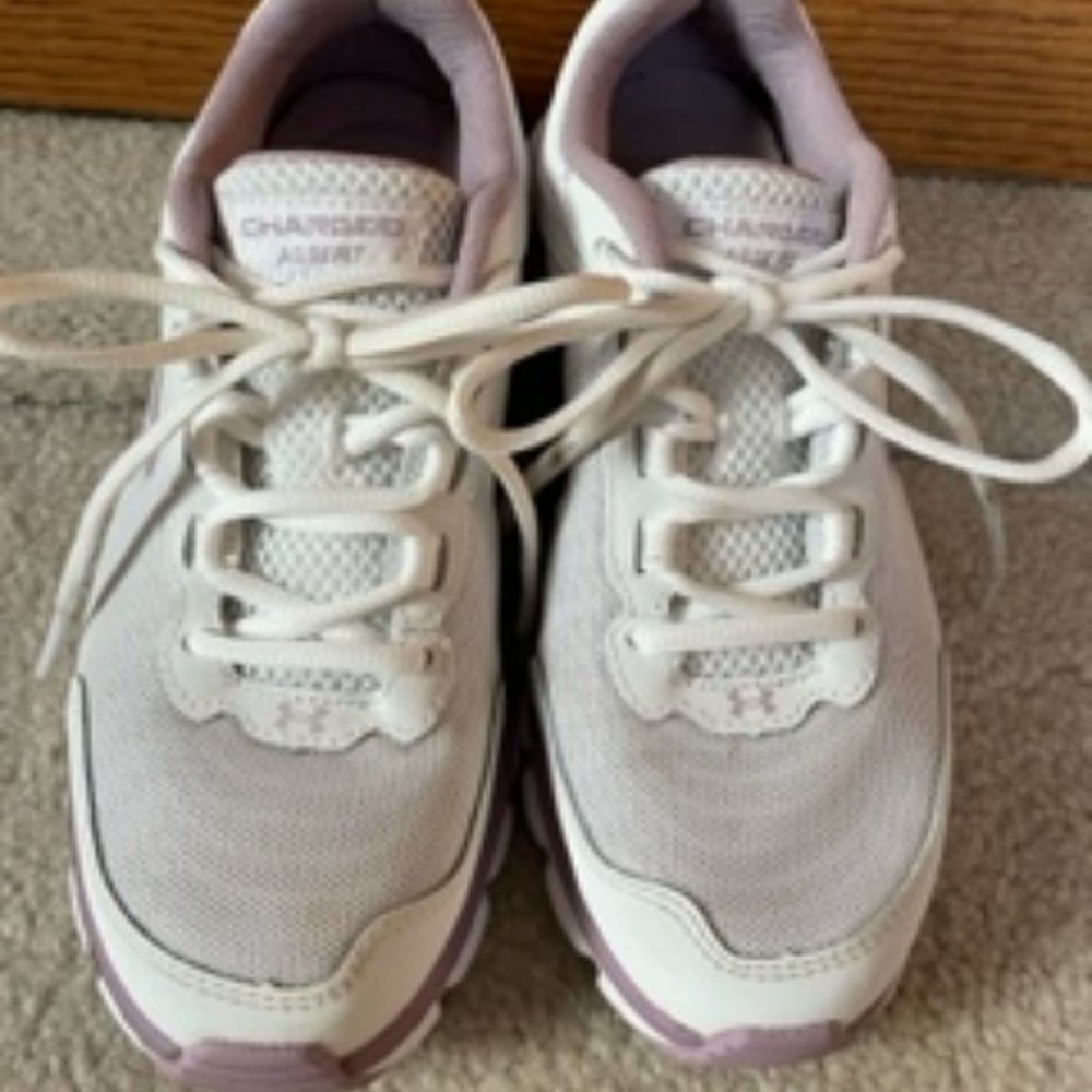 Under Armour Charged Assert Tennis Shoes - Picture 4 of 5
